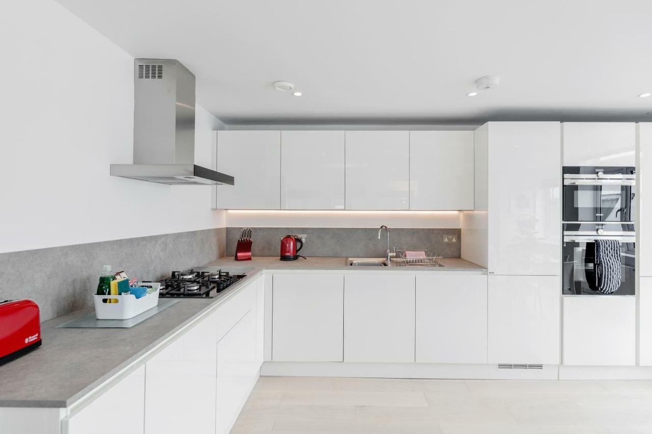 Roomspace Serviced Apartments- Walpole Court Ealing Ngoại thất bức ảnh