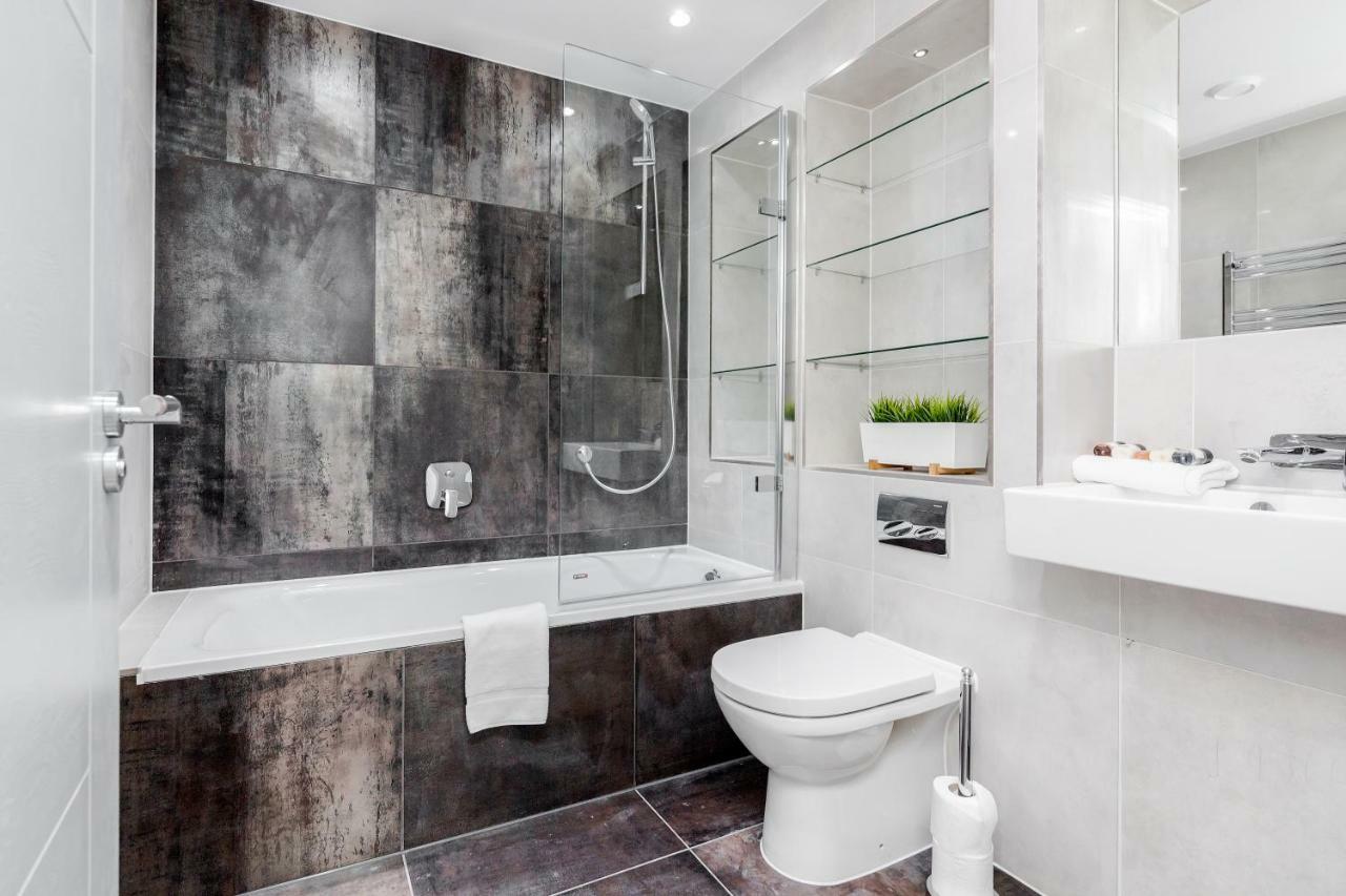 Roomspace Serviced Apartments- Walpole Court Ealing Ngoại thất bức ảnh